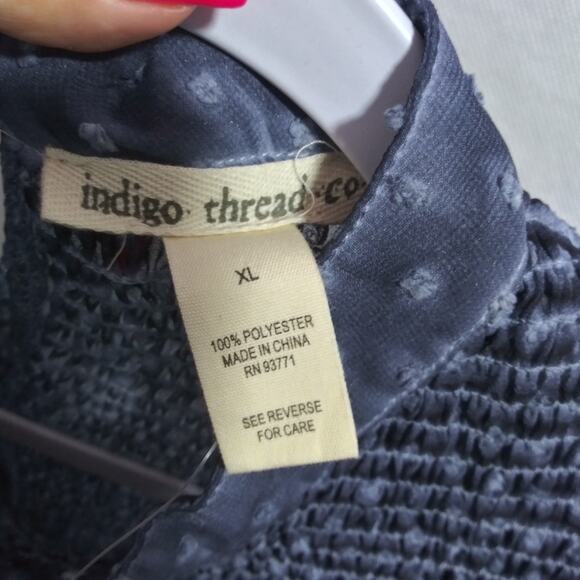 Indigo Thread Co. Woven Long Sleeve Smocked Yoke Swiss Dot Top W/ Tank Size XL - Picture 7 of 8